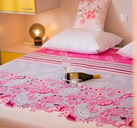 דירה Apartments Lopar