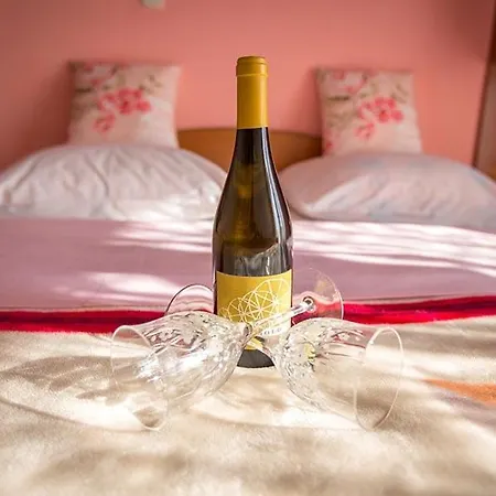 Apartments Lopar * לופאר