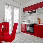 Apartments Lopar لوبار