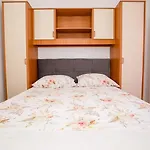 Apartament Apartments Lopar Lopar