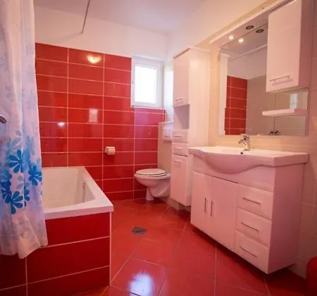 Apartments Lopar *