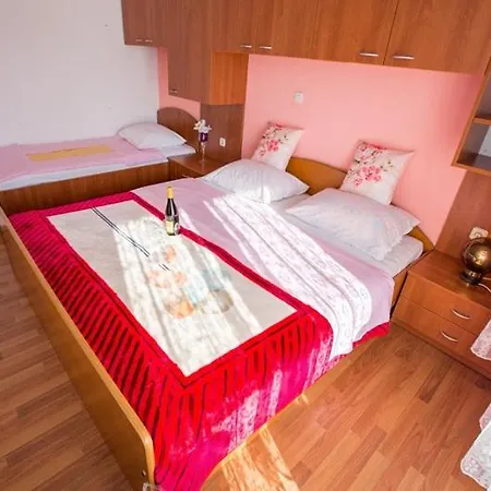 Daire Apartments Lopar Lopar