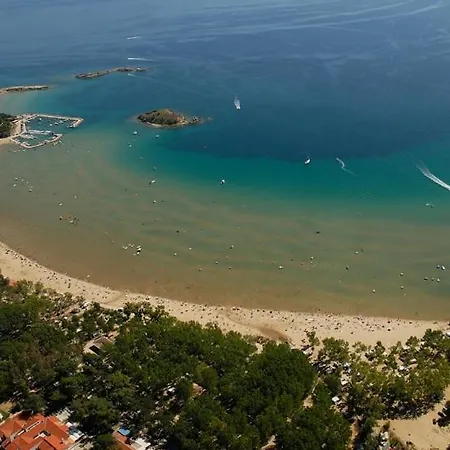 Apartments Lopar * Lopar