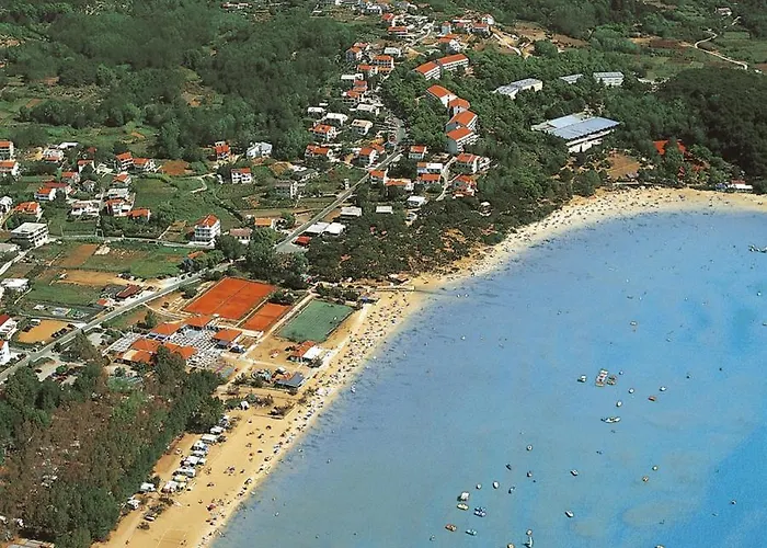 Apartments Lopar Lopar