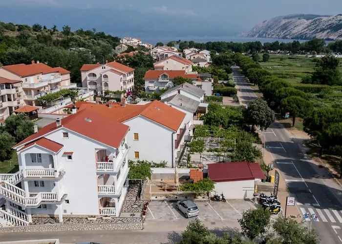 Апартаменты Apartments Lopar