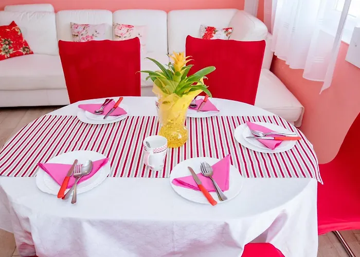 Apartments Lopar * Лопар